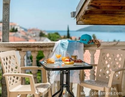 Studio apartmani,apartman sa odvojenom spavacom sobom, alojamiento privado en Igalo, Montenegro - FB_IMG_1676486367435